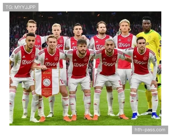 阿贾克斯关键比赛表现不佳，稳定性面临考验，对赛季走势形成制约